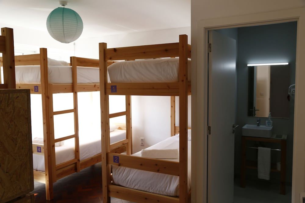 Shared Dormitory, Women only (6 people)