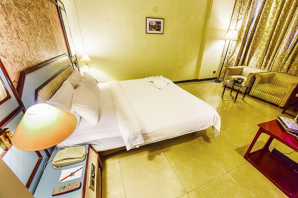 Hotel Swosti Grand, Bhubaneswar Deluxe Twin Room 9