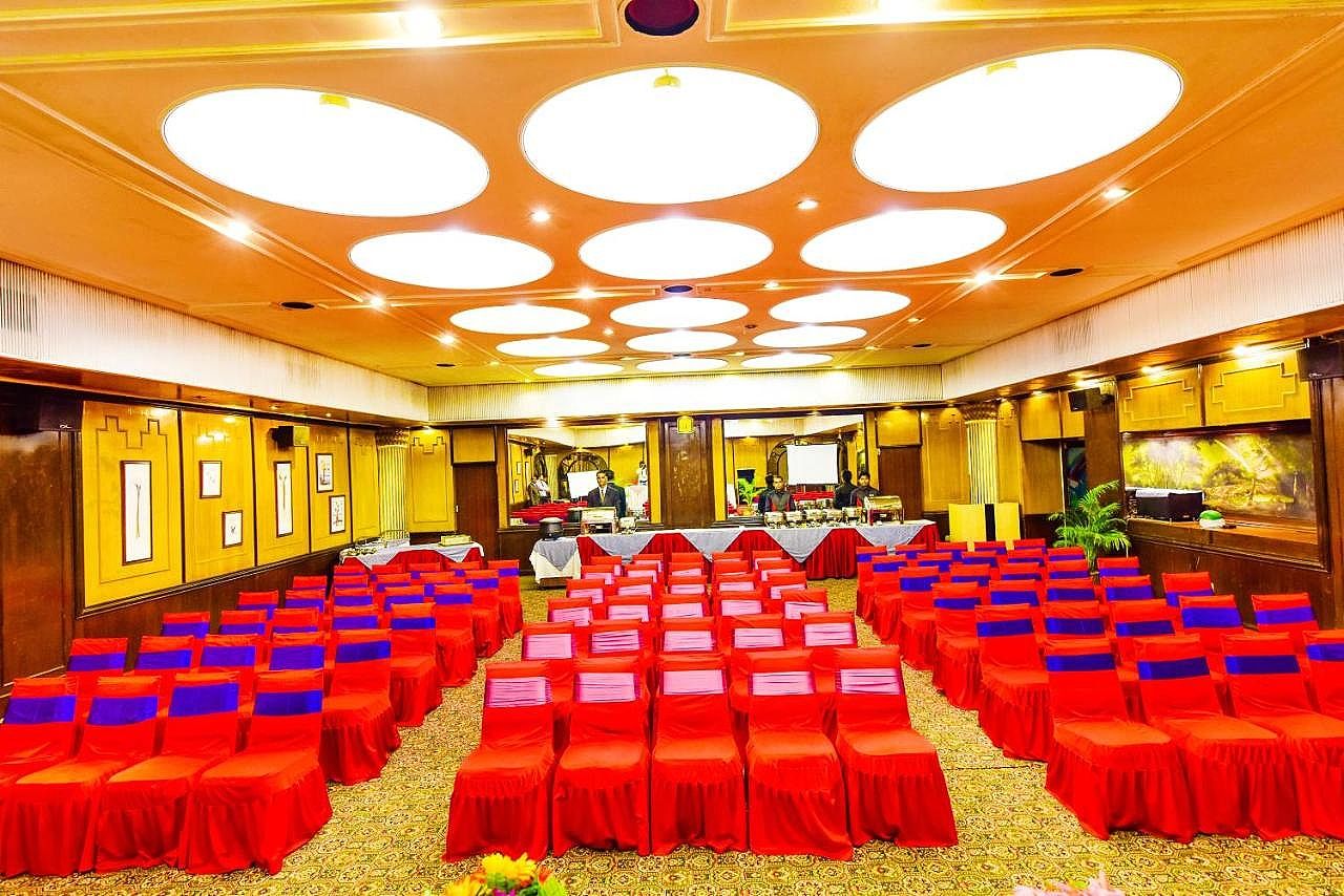 undefined Hotel Swosti Grand, Bhubaneswar 4