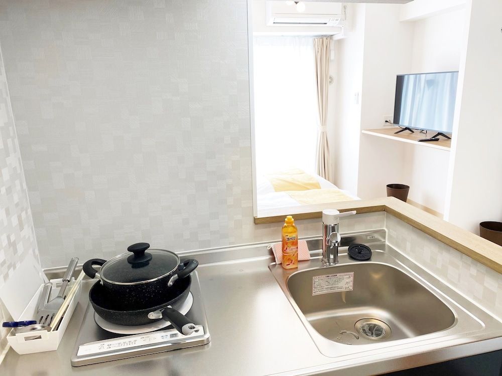 At RLiS House Osaka Domecity Standard Twin Room, Non Smoking 4