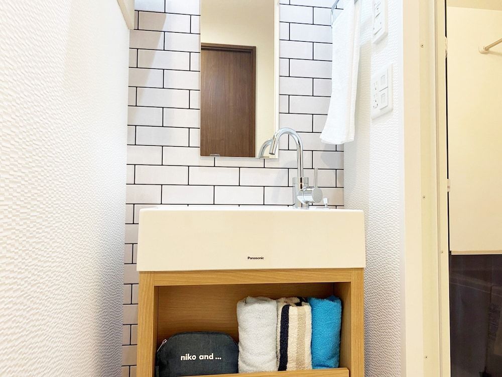 At RLiS House Osaka Domecity Luxury Double Room, Non Smoking 5