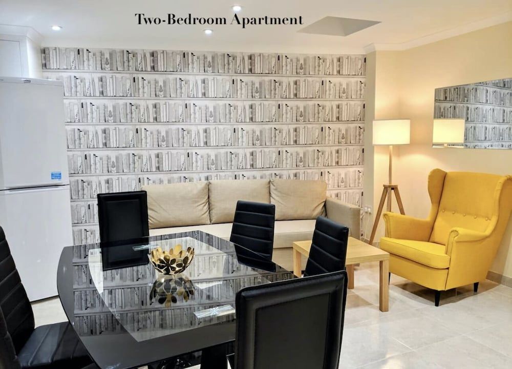 Kensington Olympia Apartment, Private Bathroom 4