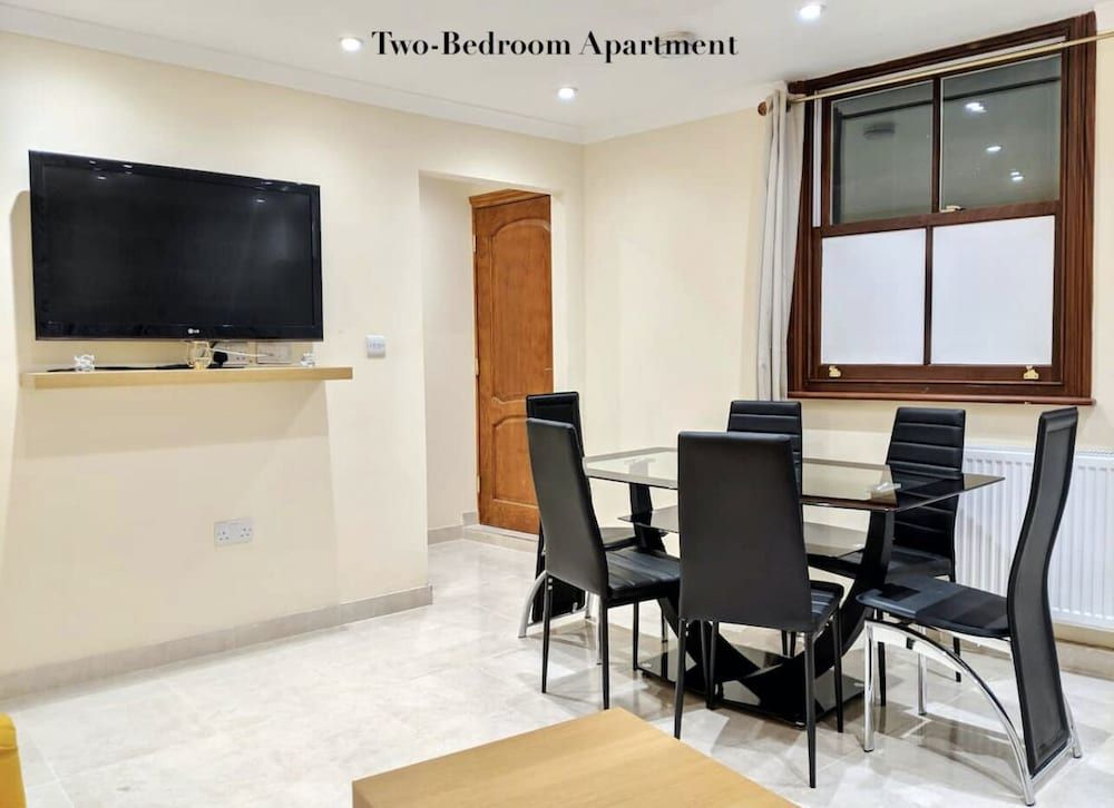 Kensington Olympia Apartment, Private Bathroom 6