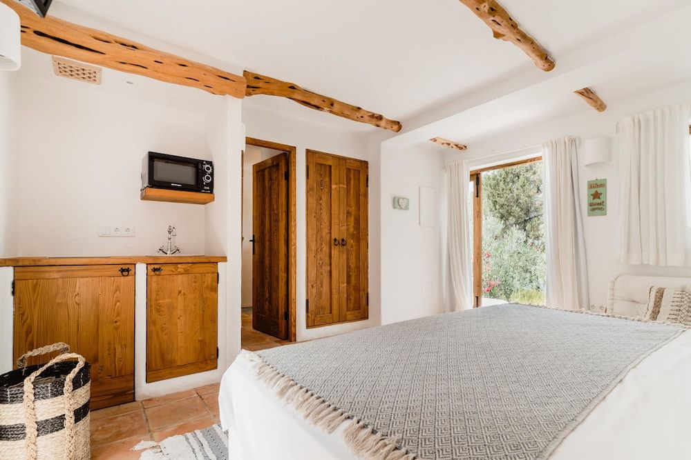 Can Vistabella Boutique Resort Garden Suite 2