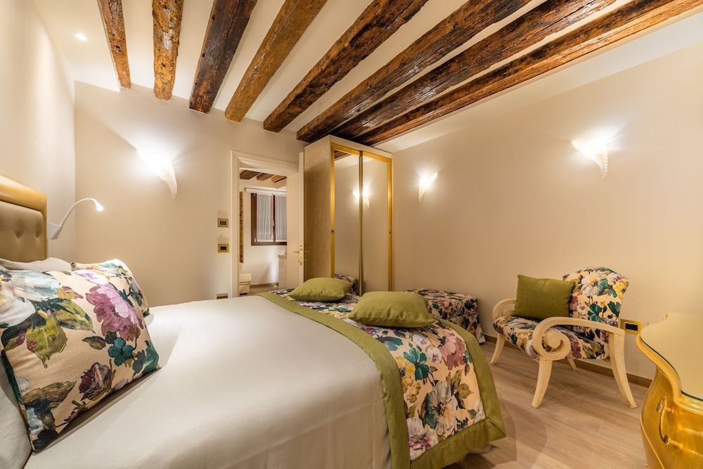 undefined Nike Apartments Venice Castello 7