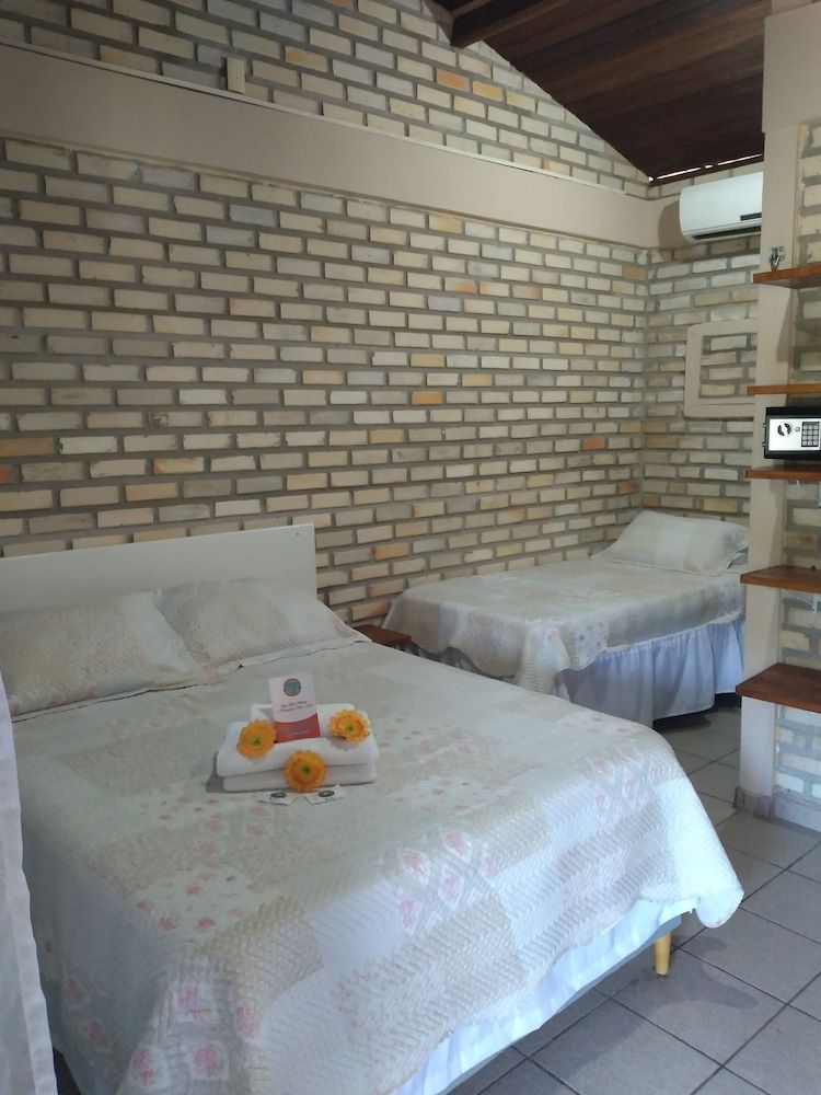 Pousada Mar e Sol Traditional Quadruple Room 2