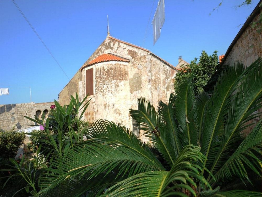 undefined Apartments Atento 3