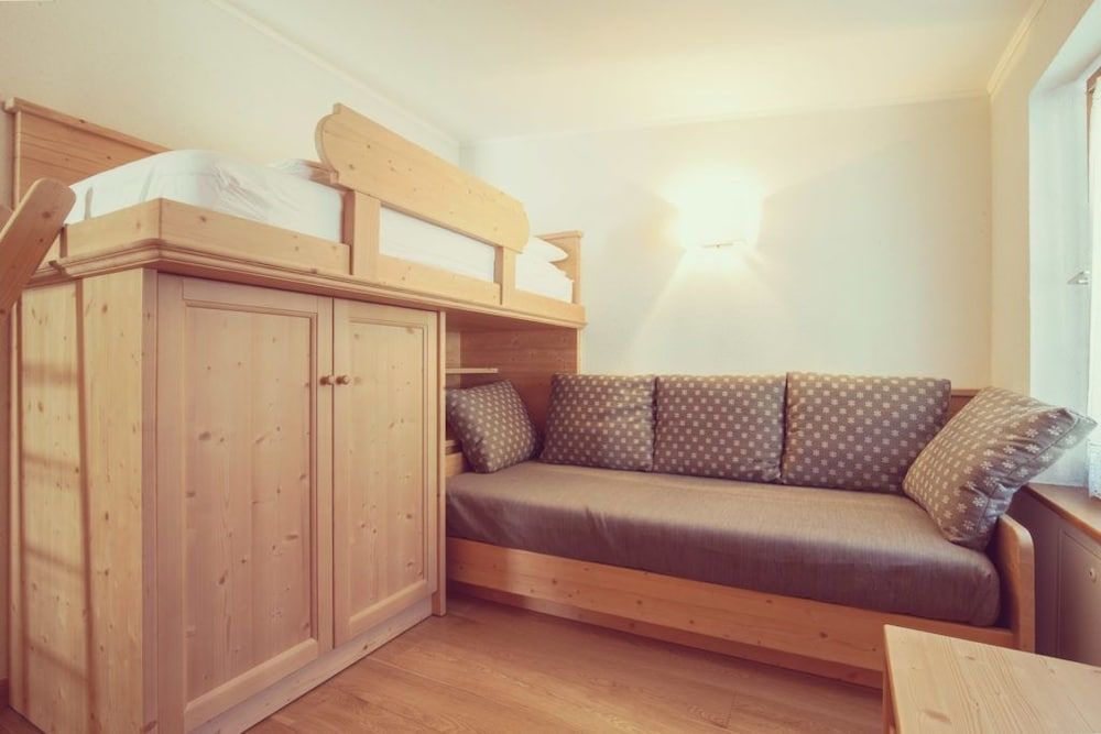 Deluxe Room (family)