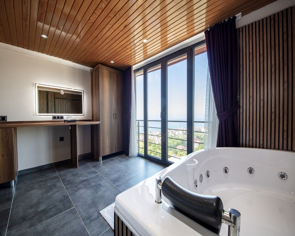 Royal Villa Luxury Villa 4