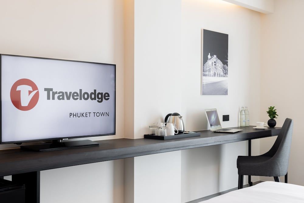 Travelodge Phuket Town Friends and Family Triple 7