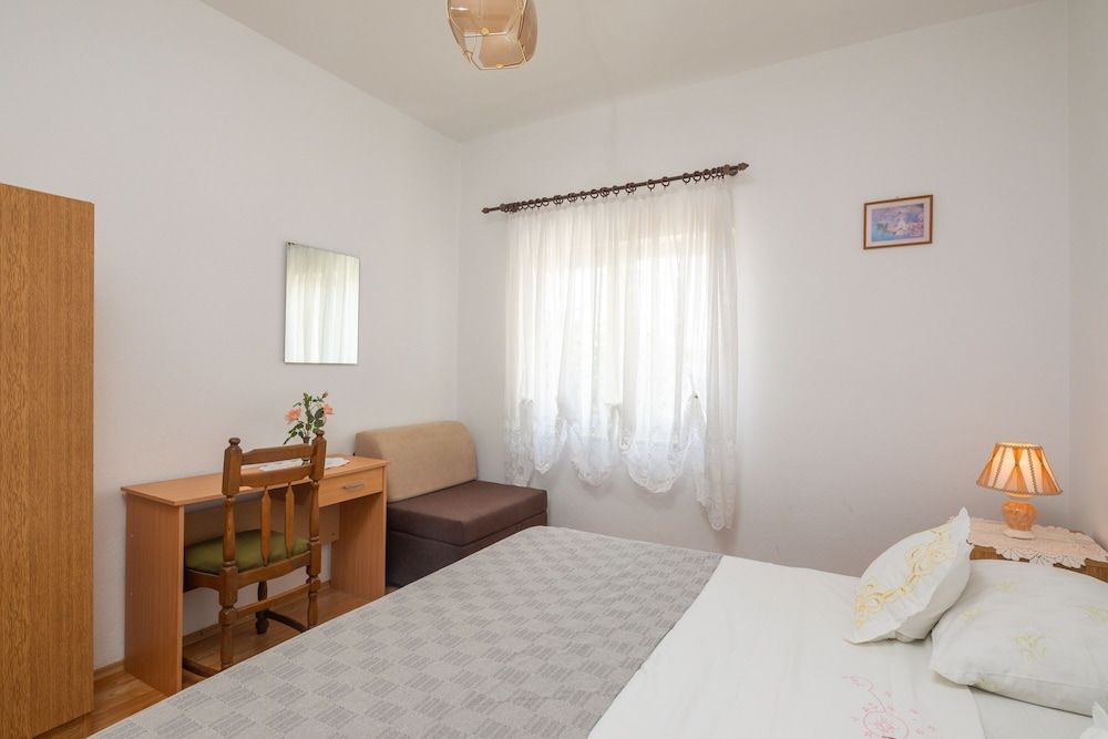 Apartments near Beach Babic Basic Apartment (2) 5