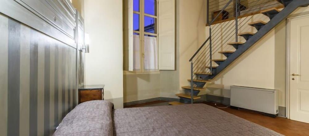 Dimora Storica Palazzo Puccini LSM Standard Room, Accessible, City View 8