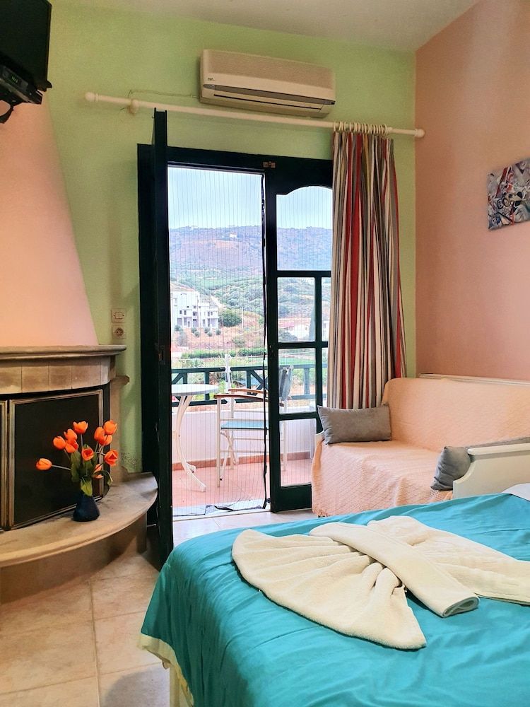 Dioskouroi Apartments Apartment 12