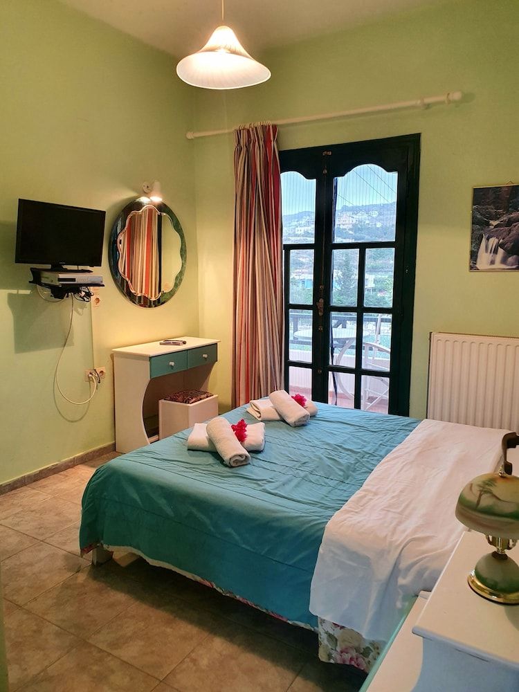 Dioskouroi Apartments Apartment 13