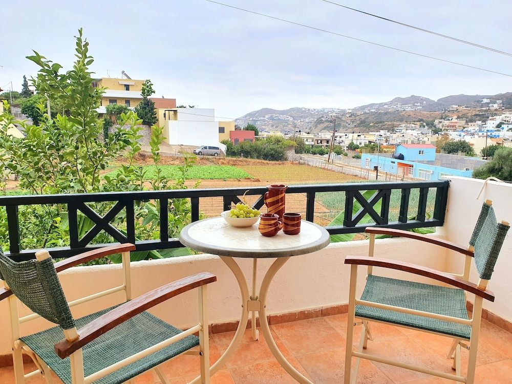 Dioskouroi Apartments Apartment 8