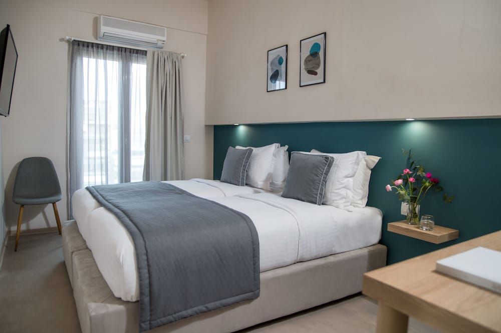 The Convo Athens Riviera Room, Balcony (Easy Living) 2