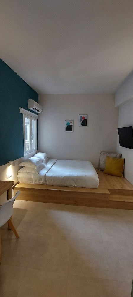 The Convo Athens Riviera Double Room (Lifestyle) 5