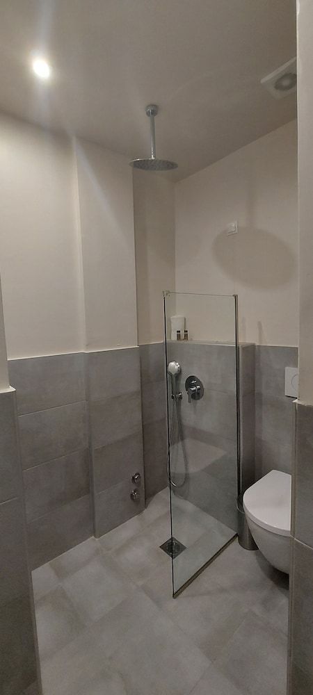 The Convo Athens Riviera Comfort Double Room 8