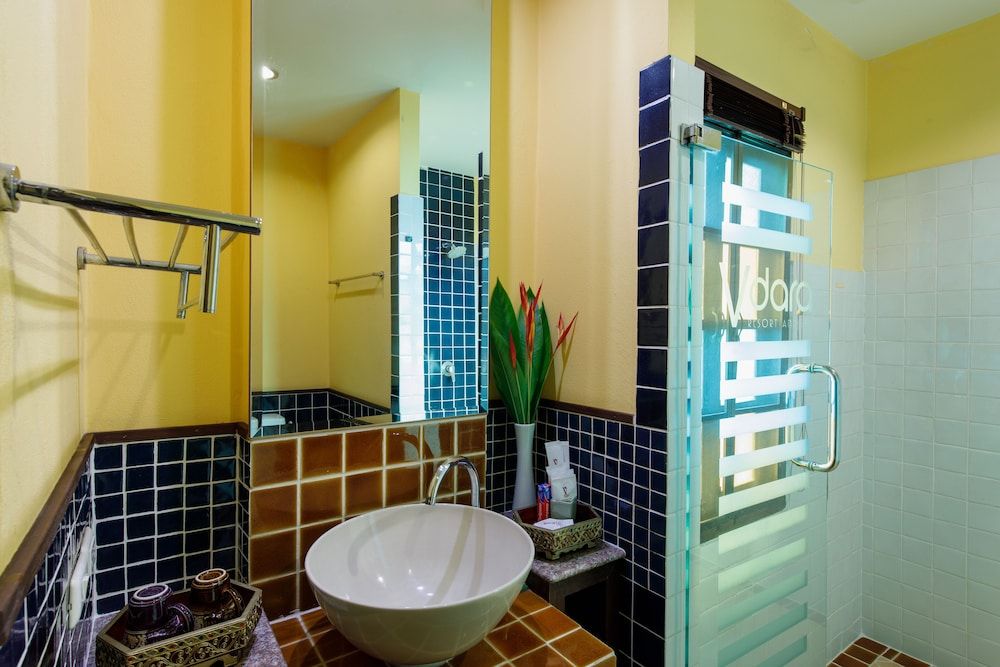 Vdara Pool Resort and Spa Deluxe Twin Room 11