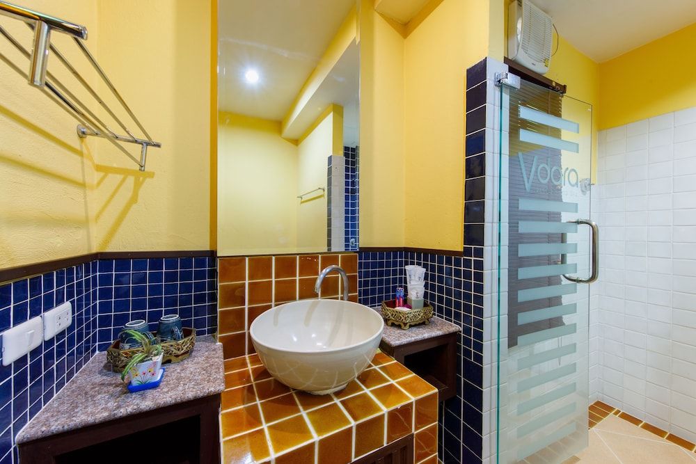 Vdara Pool Resort and Spa Deluxe Twin Room 12