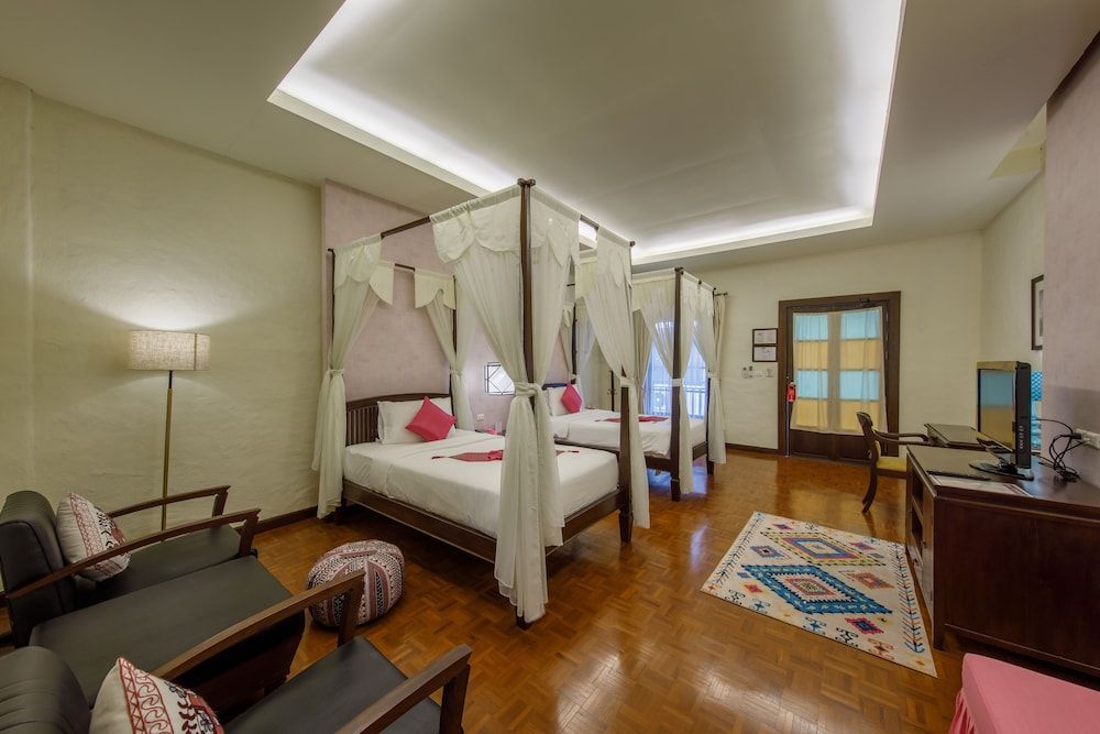 Vdara Pool Resort and Spa Deluxe Twin Room 8