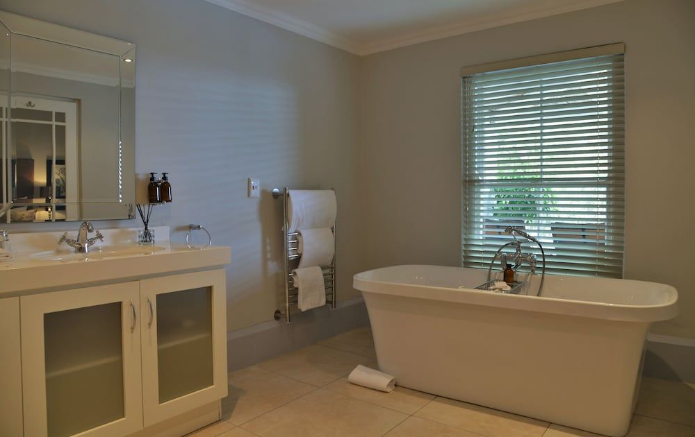 La Petite Ferme Manor Superior Foufi Suite 3