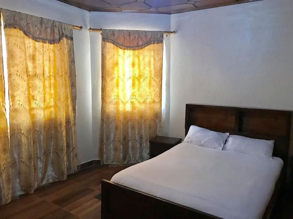 Ishmajoso Lodge Double Room, Private Bathroom 3