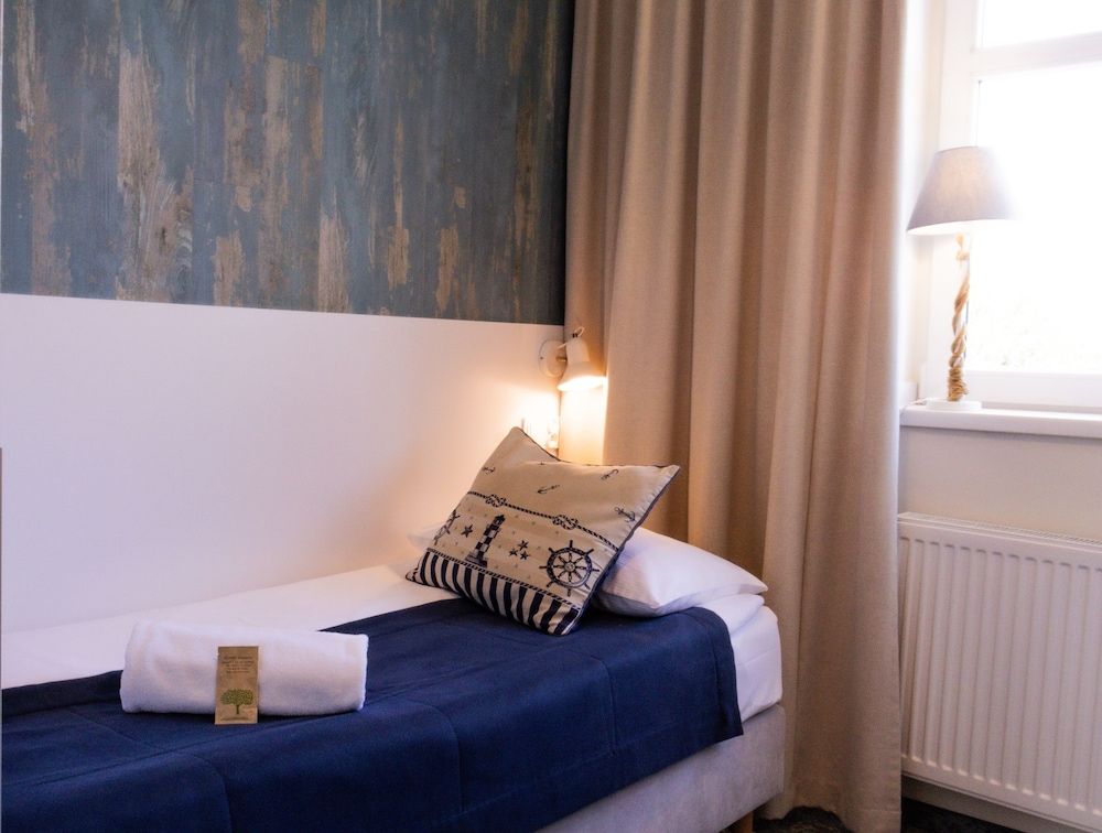 SeaSide Sopot Deluxe Single Room 3