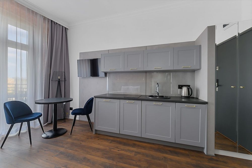 Krzywa Kamienica Superior Studio, Balcony (5) 6