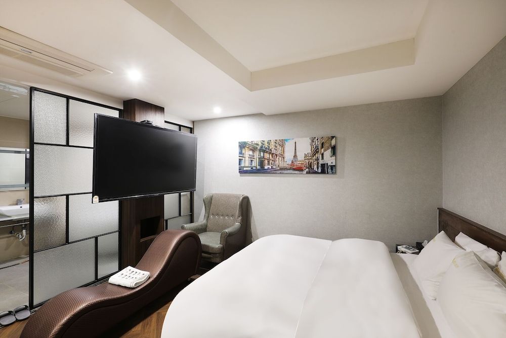 undefined Mind Hotel 8