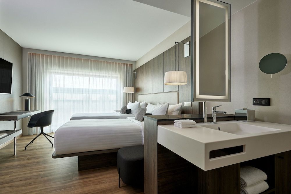 Standard Twin Room, 2 Twin Beds, Smoking