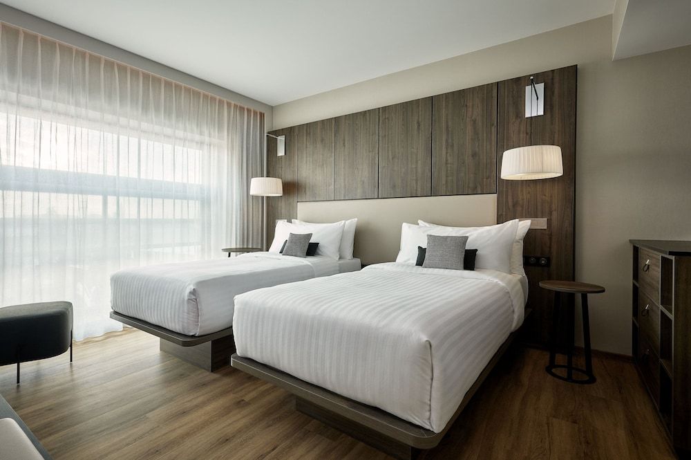 Standard Twin Room, 2 Twin Beds, Smoking