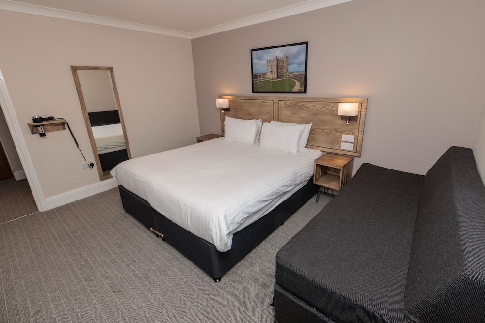 Olde House, Chesterfield by Marston's Inns Standard Double Room 3