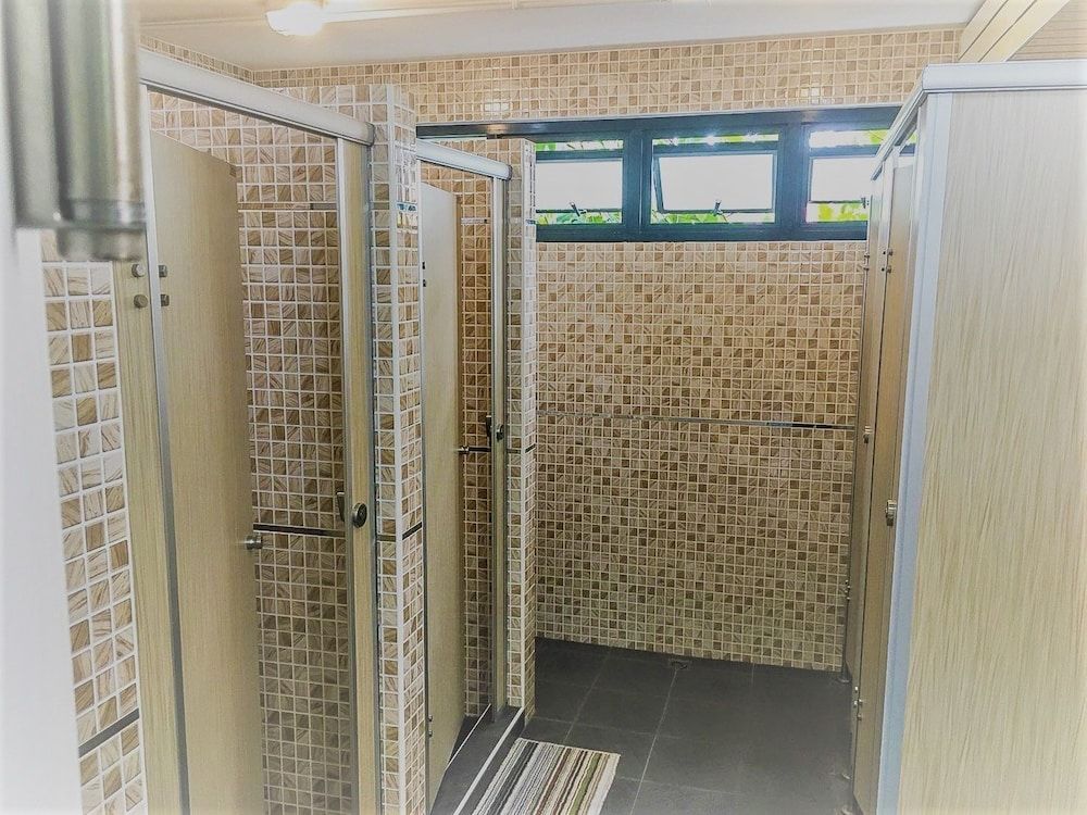 Bangkok Saran Poshtel Economy Room, Multiple Beds, Shared Bathroom 6