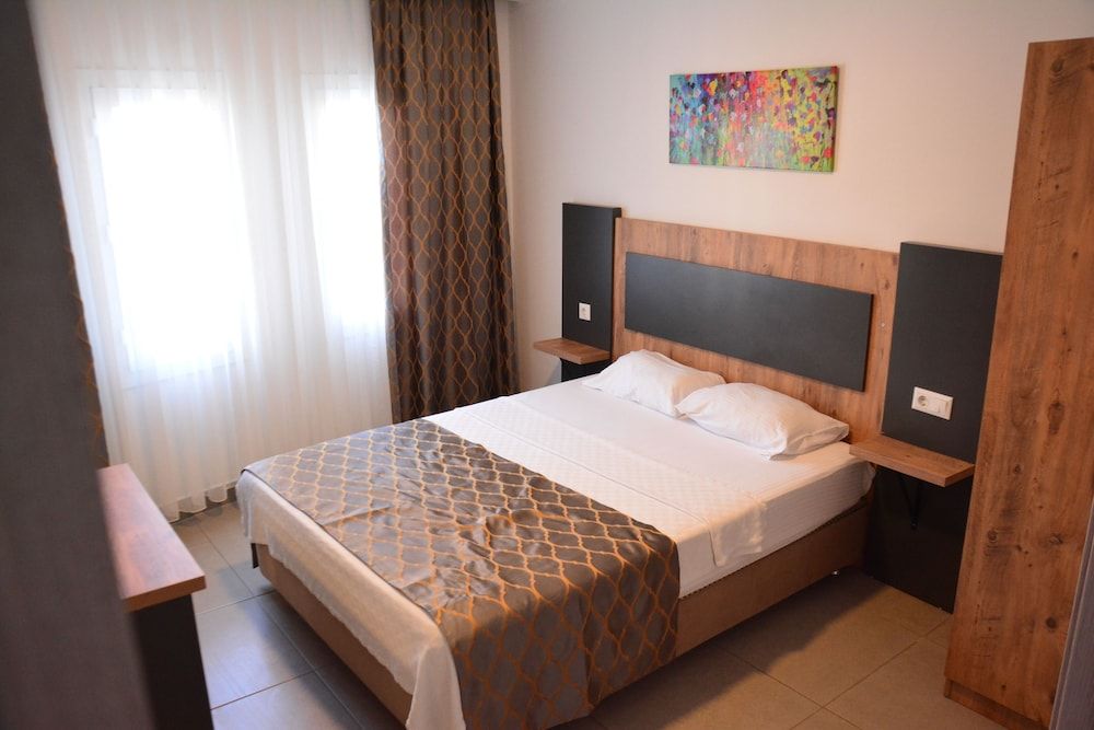 Club Efes Otel Suit Oda 5