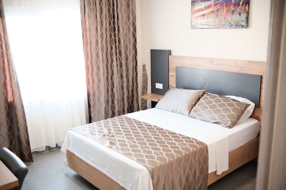 Club Efes Otel Suit Oda