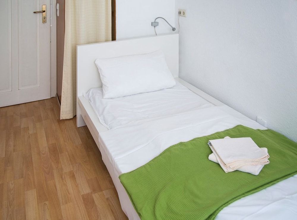 Single Room, Non Smoking