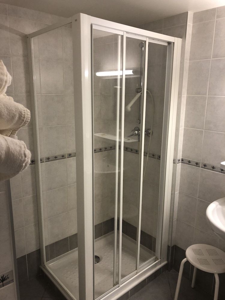 Hôtel Le Perce Neige Double Room, 1 Double Bed, Non Smoking 7