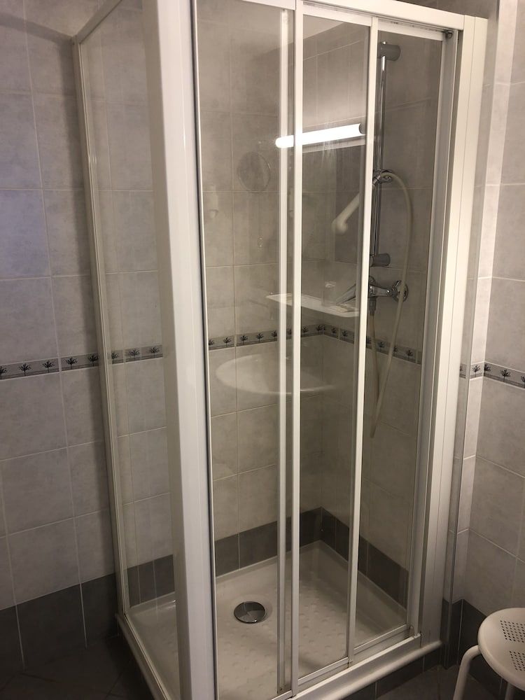 Hôtel Le Perce Neige Double Room, 1 Double Bed, Non Smoking 8