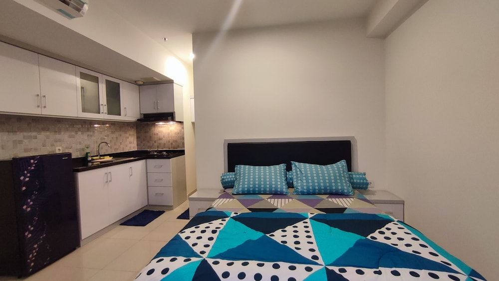 Deluxe Room, 1 Queen Bed, City View