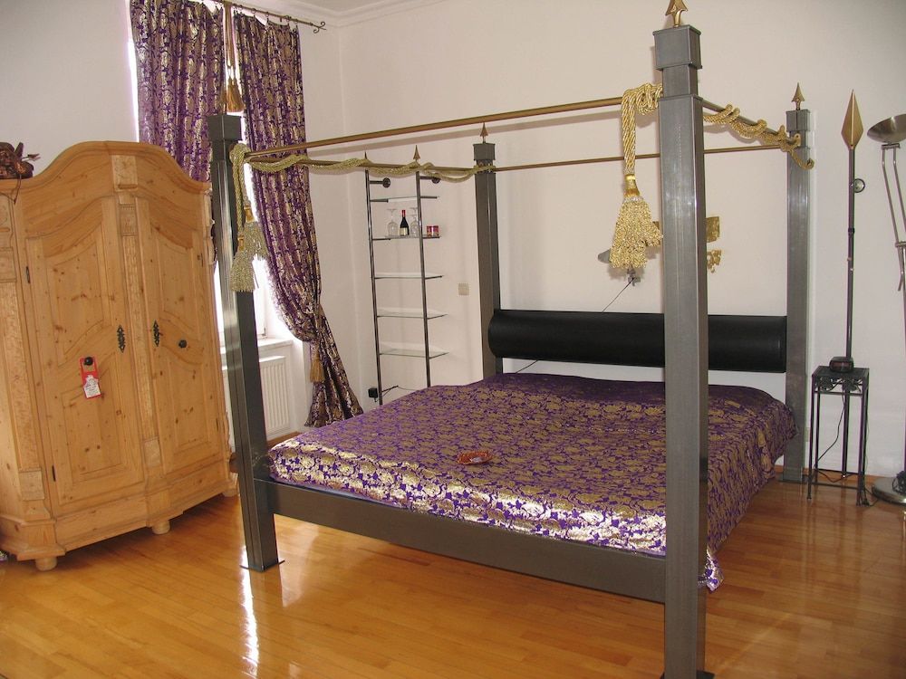 Hotel Bon Apart Double Room 2