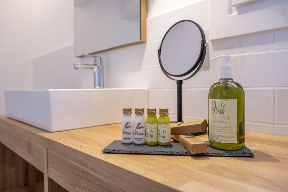 Hotel m - 27 Double Room 6