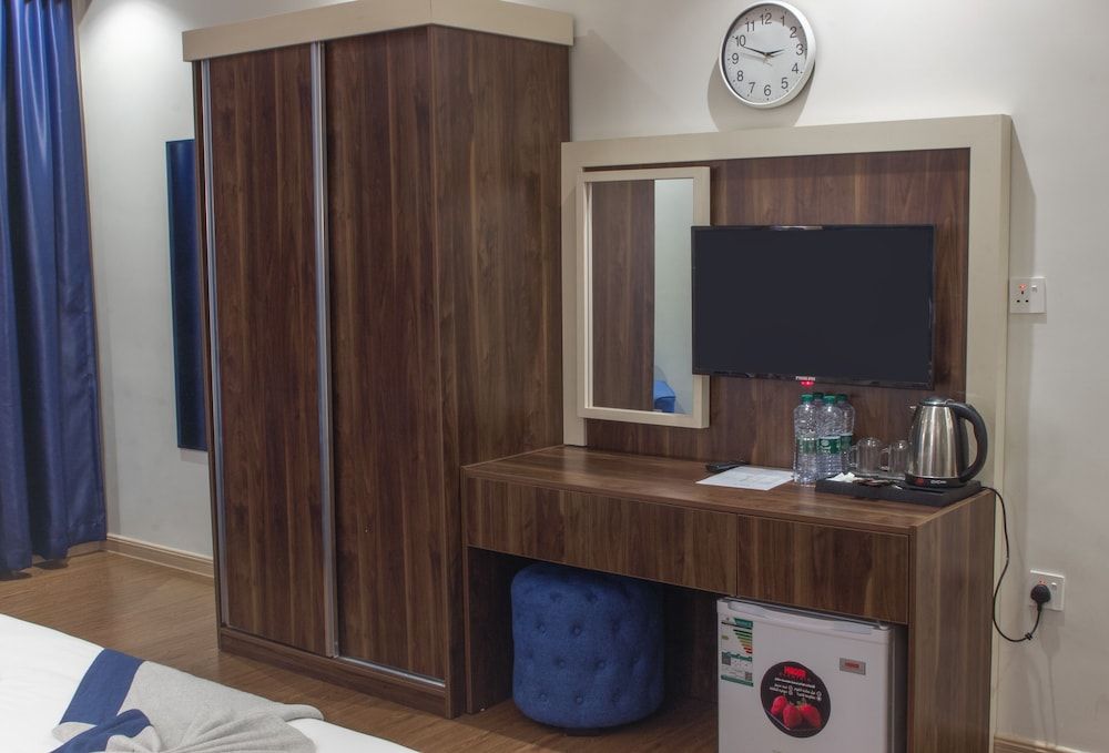 undefined Atana Park 7