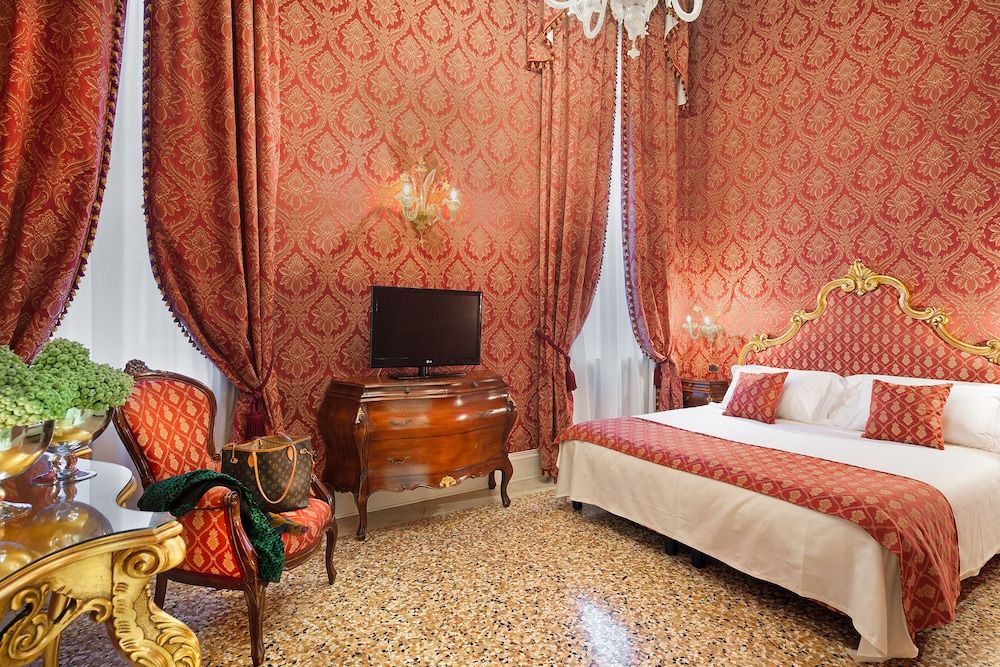 undefined Ca' Gottardi 10