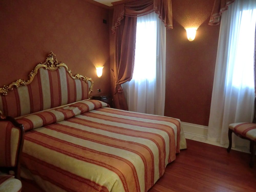 undefined Ca' Gottardi 3