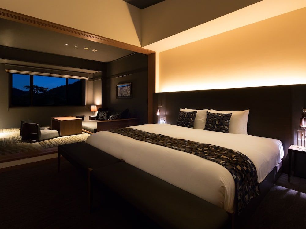 undefined Bar Hotel Hakone Kazan 9