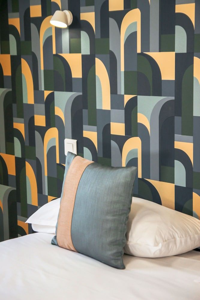 Le Petit Perier Standard Room 6