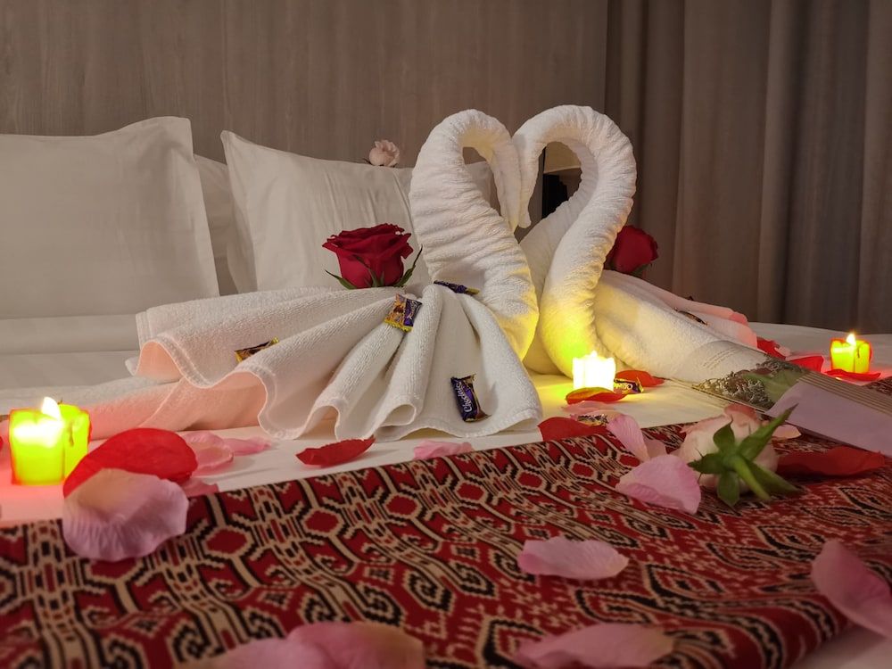 AZ Hotel & Serviced Apartments Standard King Room 3