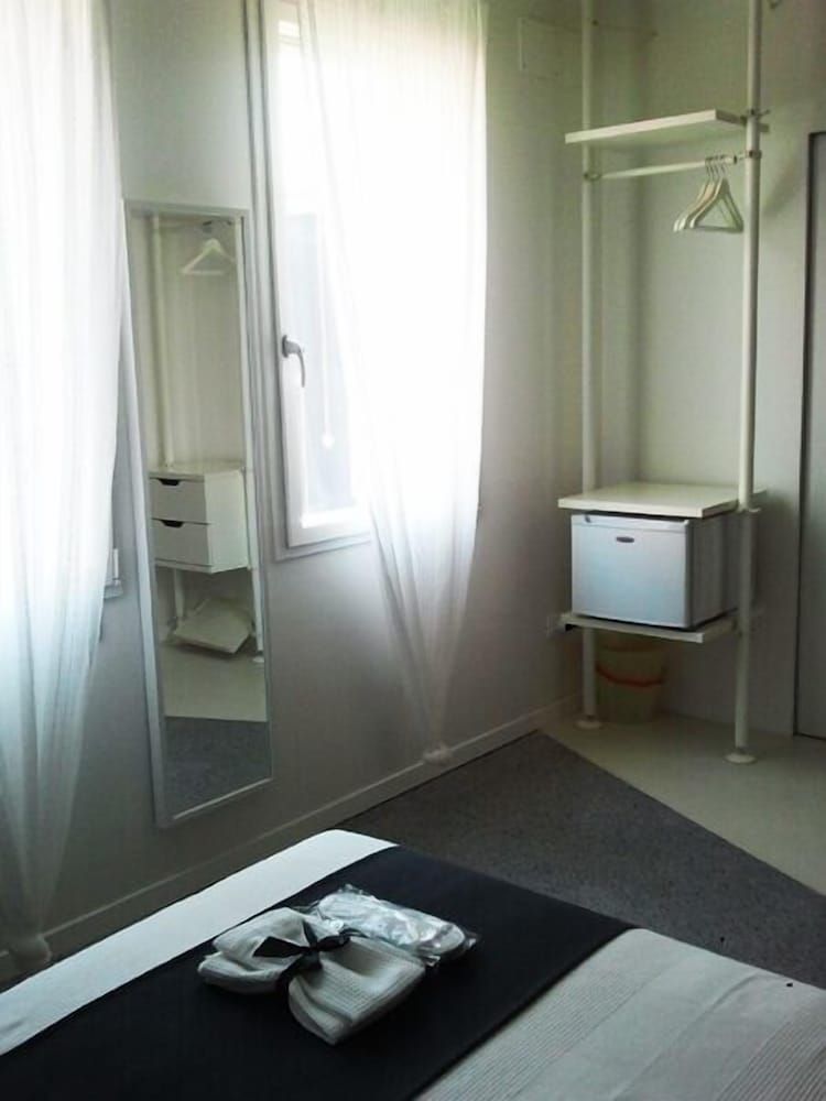 Villa Venice Movie Economy Double Room 3