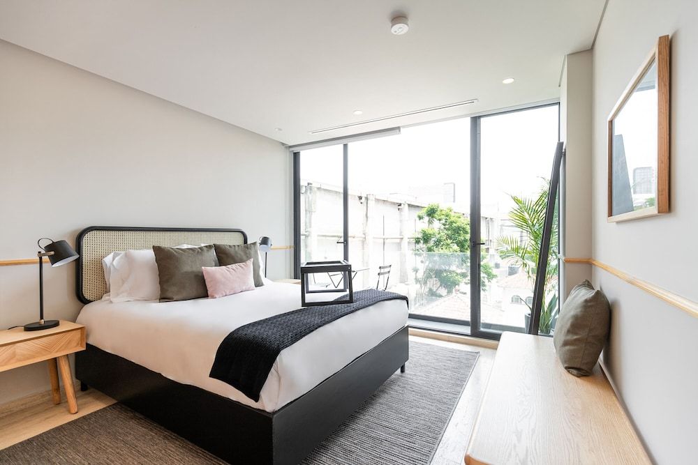 undefined ULIV Antara 4